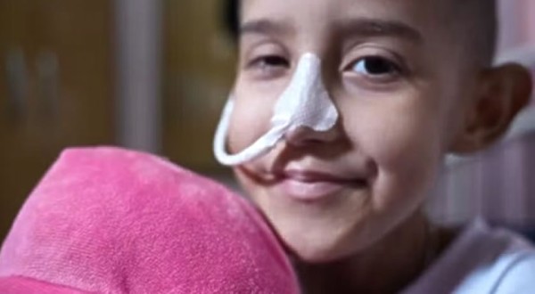 Morre menina com câncer que teve R$ 2,5 milhões destinados ao tratamento desviados por empresários