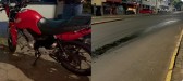 Óleo na pista provoca queda de motociclista e choque contra caminhão