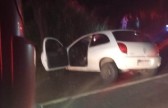 Colisão entre três veículos deixa um morto e motorista gravemente ferido
