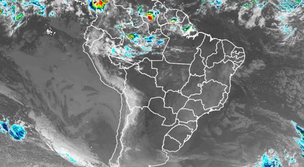 Ar seco deixa quase todo o Brasil com baixa umidade do ar