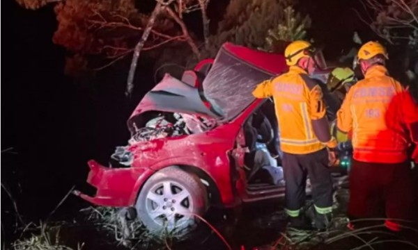 Sobe para 6 o número de mortos em grave acidente em rodovia de SC