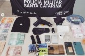 Operação policial prendem criminosos e drogas e armas são apreendidas no Oeste de SC