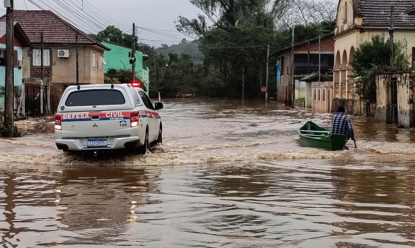 Presidência da República anuncia R$ 1 bilhão do BNDES para o Rio Grande do Sul