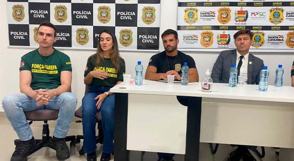 Operação integrada prende grupo que traficava drogas pela internet em SC