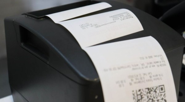 Emissão de notas fiscais cresce quase 10% em um ano no Paraná