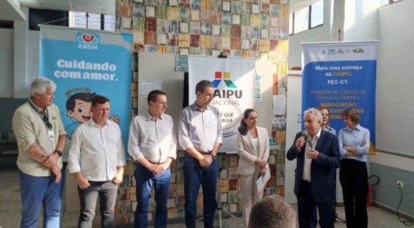 Hospital do Câncer recebe oficialmente equipamento de PET-CT