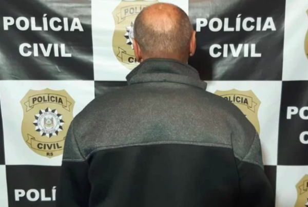 Foragido, ex-PM de SC condenado a quase 100 anos é preso na fronteira do Brasil e Argentina