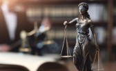 Homem que beijou criança de 11 anos à força em SC terá de indenizar vítima e familiar