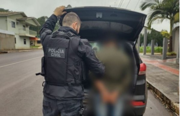 Polícia Civil prende homem condenado por estupro de idosa no Oeste de SC
