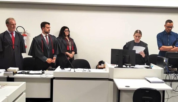 Irmãos acusados de 10 crimes são condenados a 480 anos de prisão