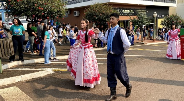Município realiza desfile cívico da independência