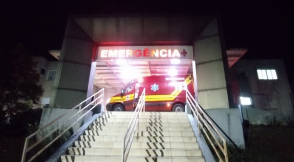 Colisão entre veículo e bicicleta deixa menino de 9 anos ferido