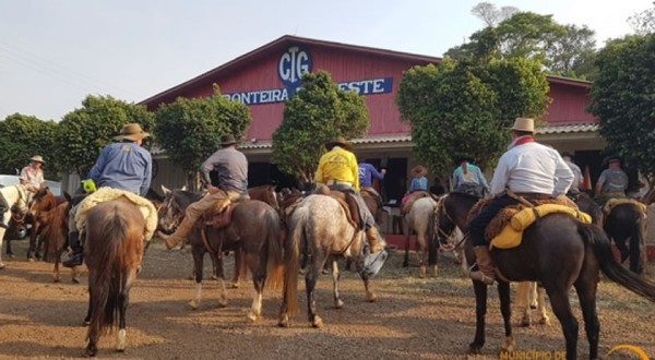 Cavalgada da Integração chega em Guaraciaba
