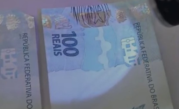 Turistas argentinos são detidos com cédulas falsas na Serra