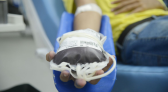 Pessoas com 70 anos ou mais passam a poder doar sangue no Brasil