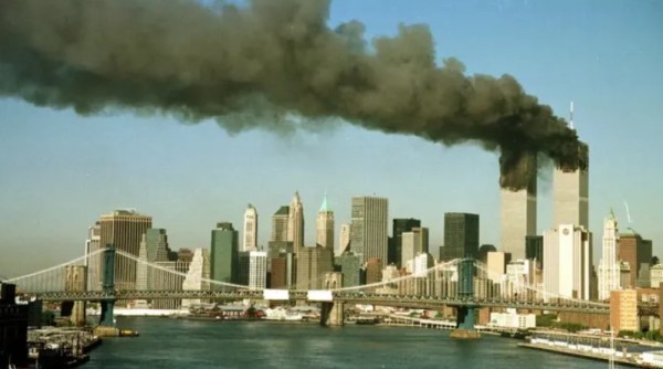 11 de setembro: após 25 anos, imagens do atentado ainda chocam o mundo