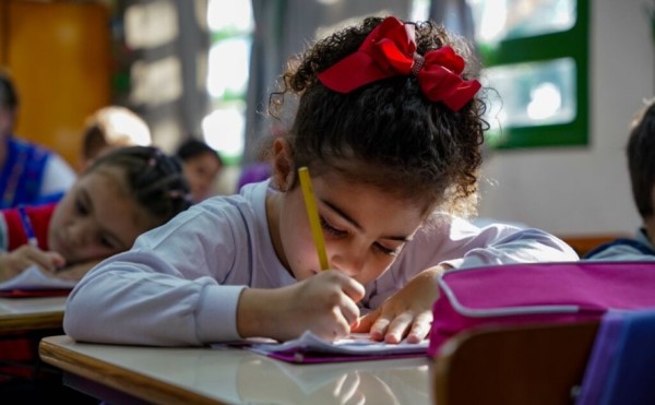 Período para rematrículas de estudantes na Rede Estadual iniciou nesta segunda-feira