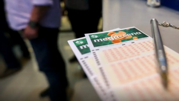 Mega-Sena acumula e prêmio vai para R$ 32 milhões