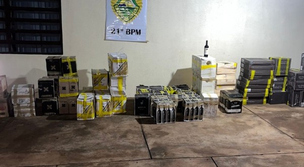 PM apreende grande quantidade de vinhos descaminhados