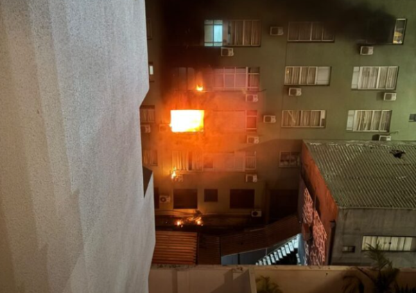 Homem é preso suspeito de provocar incêndio em hotel no Centro