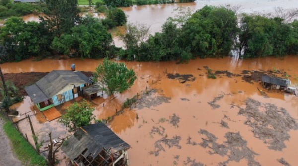 Vargeão, Abelardo Luz, Ouro Verde, Bom Jesus e Entre Rios são afetados por fortes chuvas