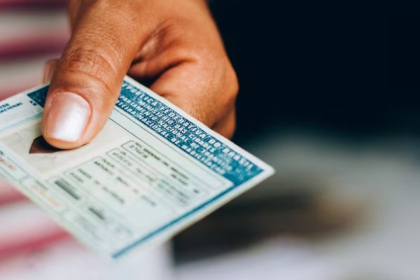 Governo vai oferecer cursos gratuitos para obtenção de CNH, diz ministro dos Transportes