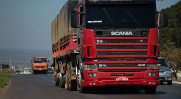 Motoristas tem até o dia 31 para fazer exame toxicológico