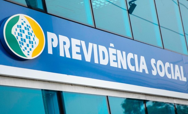 Segundo o Governo, ressarcimento do INSS será feito em parcela única neste ano