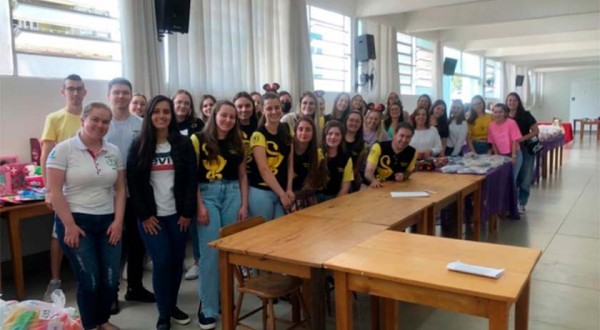 Unoesc promove Dia da Solidariedade com distribuição de mais de 400 brinquedos
