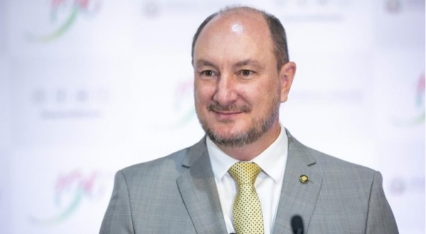 Mauro De Nadal assume Governo do Estado por uma semana