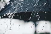 Frente fria traz chuva forte e risco de temporais a SC neste fim de semana
