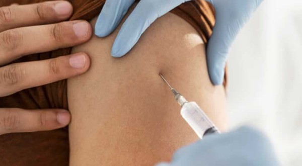 Quase 70% dos brasileiros já tomaram duas doses da vacina contra Covid-19