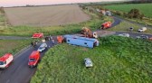 Capotamento de ônibus deixa 10 mortos e 16 feridos no interior de Minas Gerais