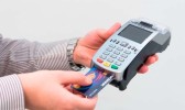 Juros do cartão de crédito passam de 400% ao ano