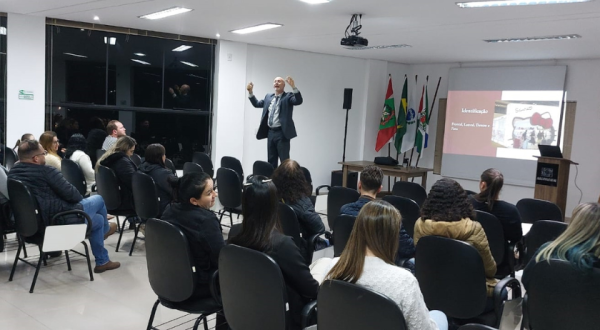 Palestra “Como Expor Em Feiras” reúne expositores da 13ª Promotri