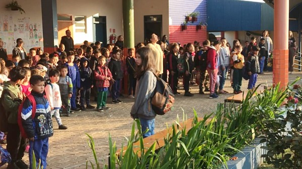 Semana da pátria é realizada com dedicação nas escolas municipais