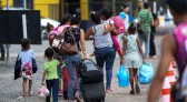Brasil expediu 444 mil documentos de identificação de imigrantes em 2022, aponta PF