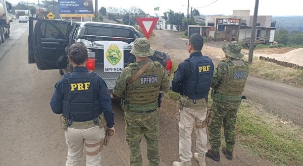 Caminhonete furtada em Minas Gerais é recuperada pela BP Fron e PRF em Barracão