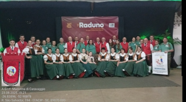 Grupo Folclórico Italiano participa do Raduno em Pinhalzinho