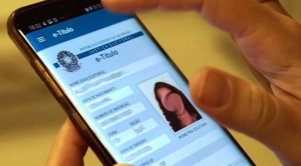 Eleitor tem quatro meses para regularizar título e votar em outubro