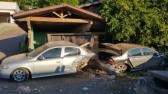 Condutor de veículo fica ferido em acidente de trânsito