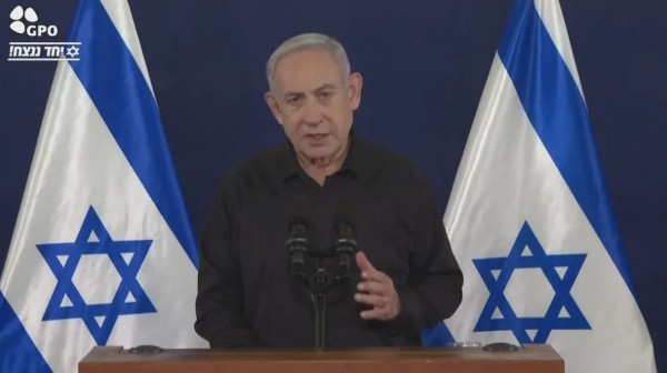 Netanyahu diz que país está se preparando para uma invasão por terra