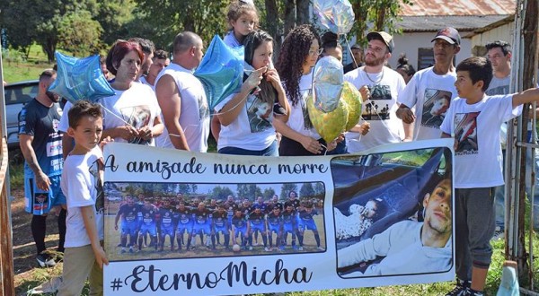 Homenagem emocionante a Michael Padilha, Furacão na liderança e grandes jogos, veja como foi a rodada do Cerqueirense 2022