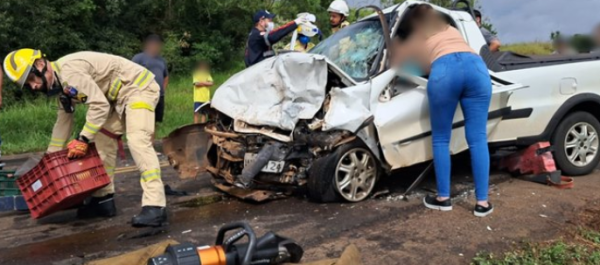 Grave acidente deixa dois feridos na BR-280