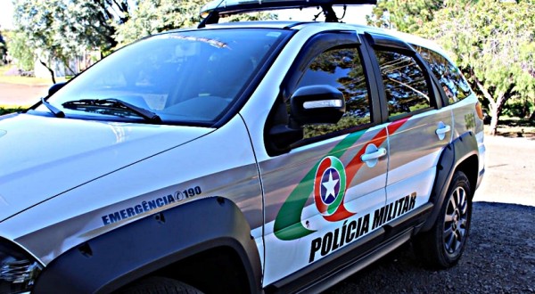 Homem é preso por tráfico de drogas, lesão corporal e ameaça