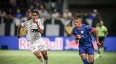 Com direito a "lei do ex", Bragantino busca empate com o Santos em jogo movimentado