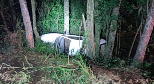 Acidente deixa criança ferida e motorista morto em Palmitos