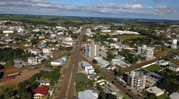 Prefeitura decreta ponto facultativo nos dias 16 e 17 de fevereiro