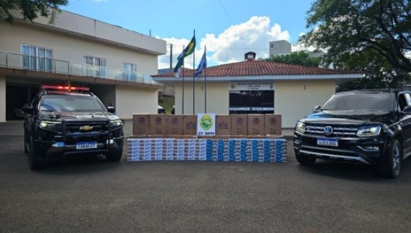 Homem abandona caminhonete carregada com cigarros contrabandeados após fuga da ROTAM