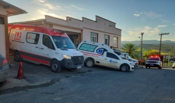 Vereadora eleita é esfaqueada pelo próprio marido dentro de posto de saúde em SC